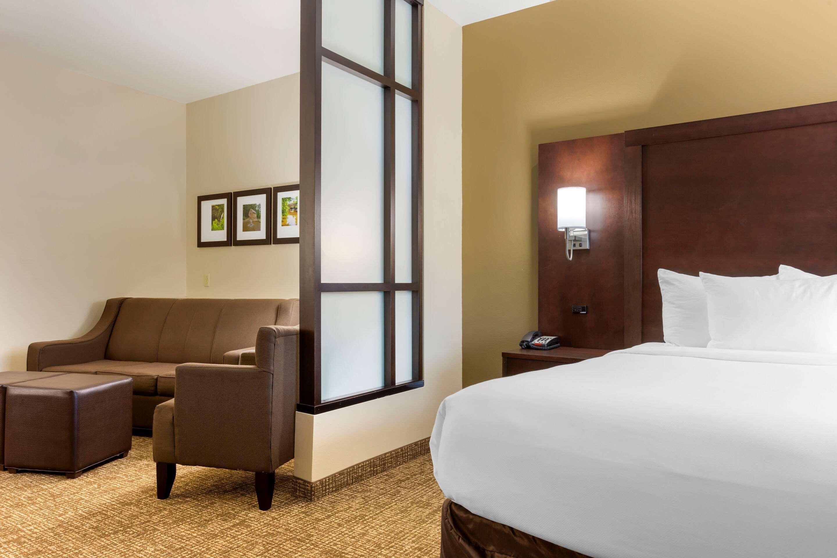 Comfort Suites Little Rock West Εξωτερικό φωτογραφία